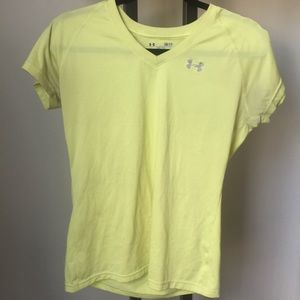 Yellow Under Armour heatgear